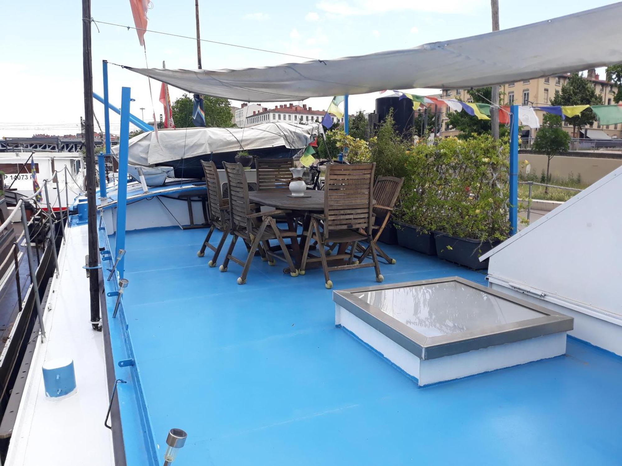 Apartament Peniche L Oiseau Bleu Lyon Zewnętrze zdjęcie